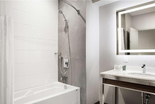 Hilton Montreal Laval image 17
