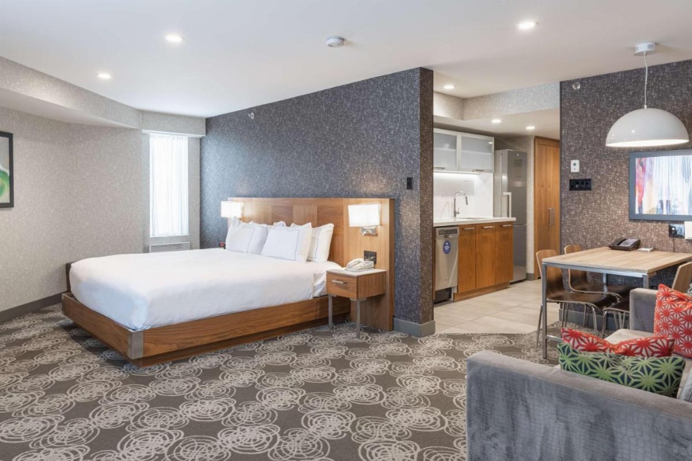 Room image 2