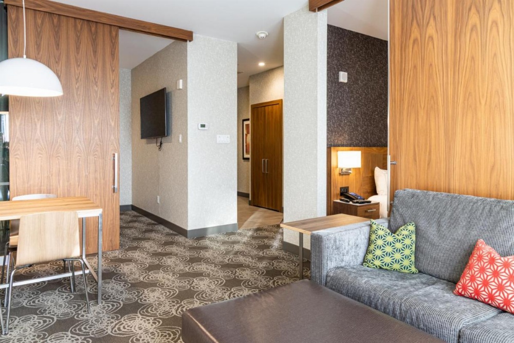Two Bedroom Suite with Kitchen