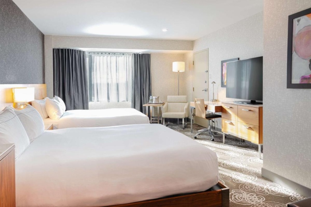 Room image 3